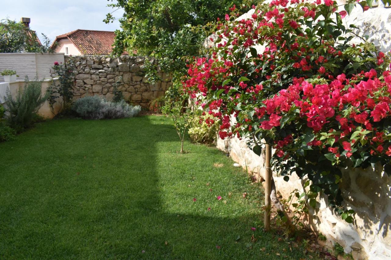 Apartamento Charming Stone House In Cavtat Old Town Exterior foto